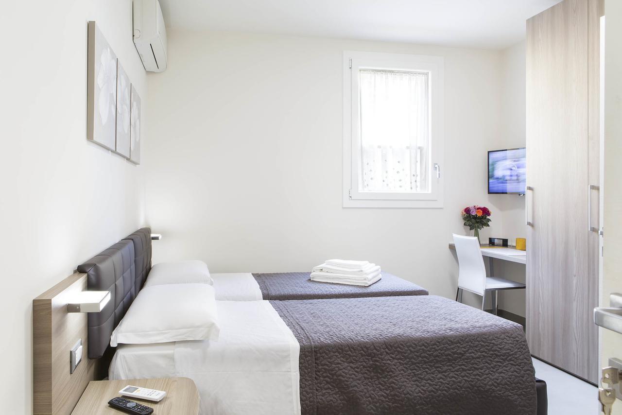 Reno Bed And Breakfast Calderara di Reno Bagian luar foto